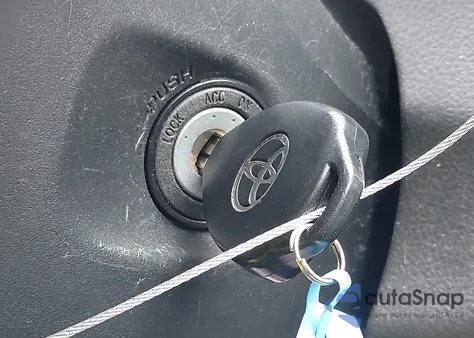 2012 Toyota Matrix L из США, поврежденный, VIN 2T1KU4EE3CC801895